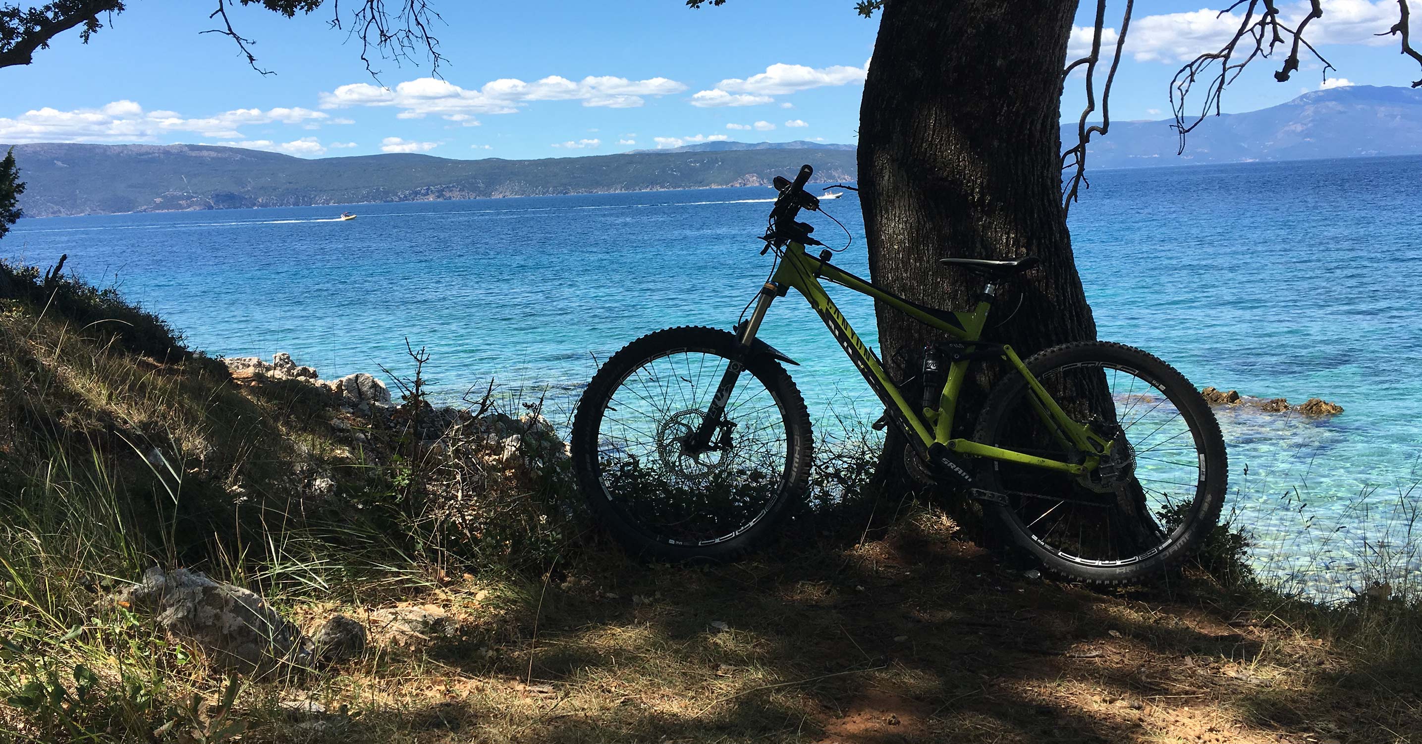 Biken direkt am Meer