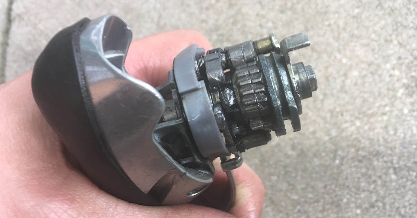 Gereinigter Shimano RSX Schalthebel