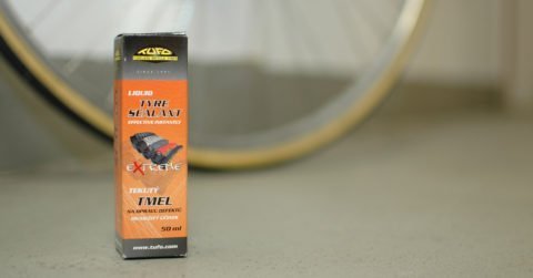 Schlauchreifen mit Dichtmilch flicken